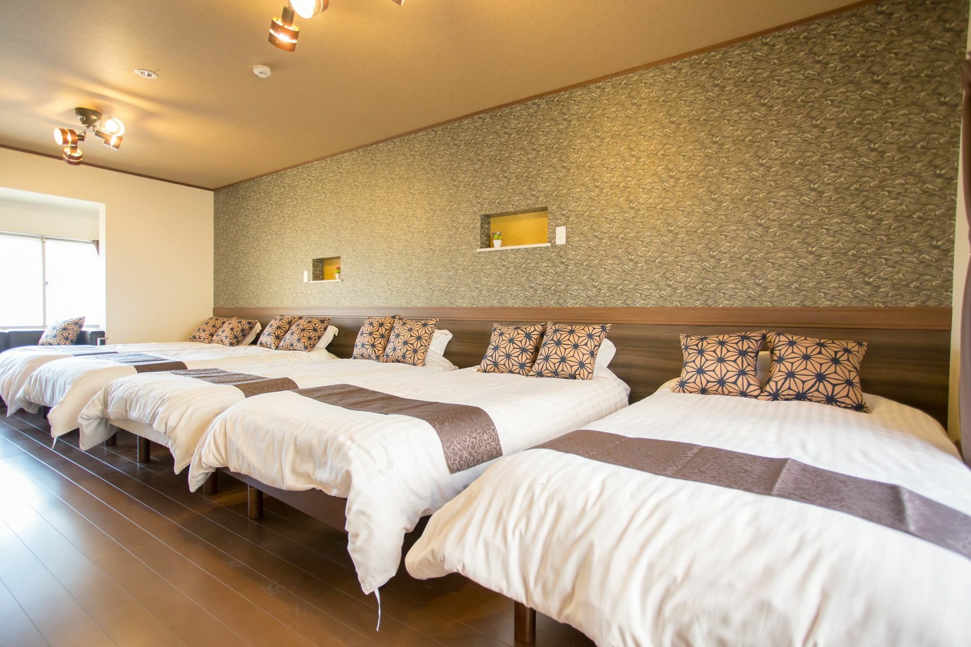 Apapane Nijo Guest House 京都市 エクステリア 写真