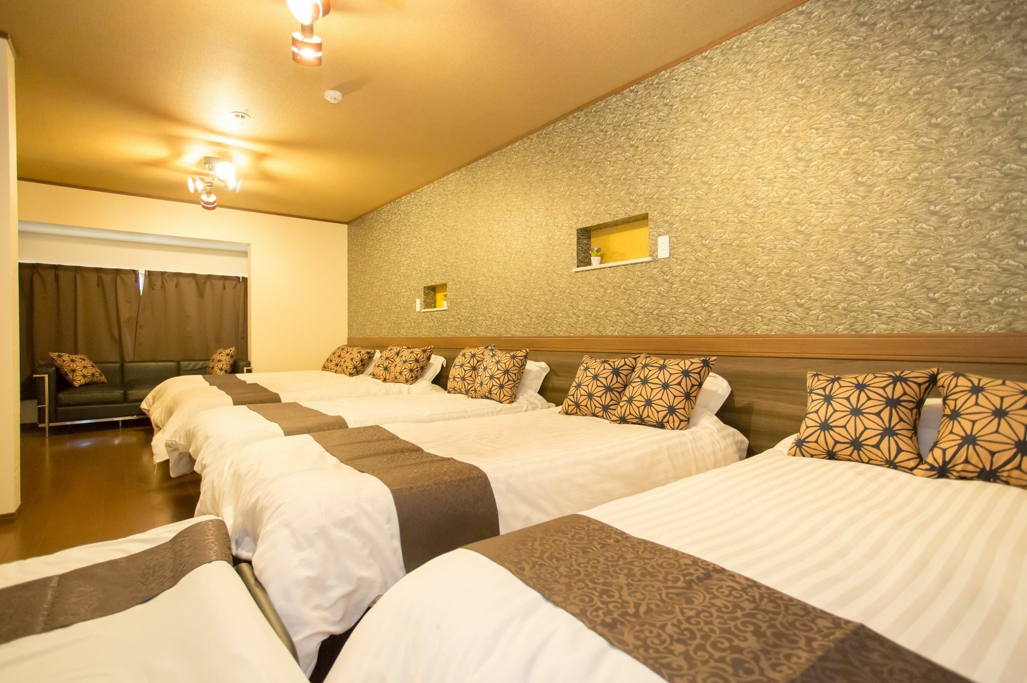 Apapane Nijo Guest House 京都市 エクステリア 写真